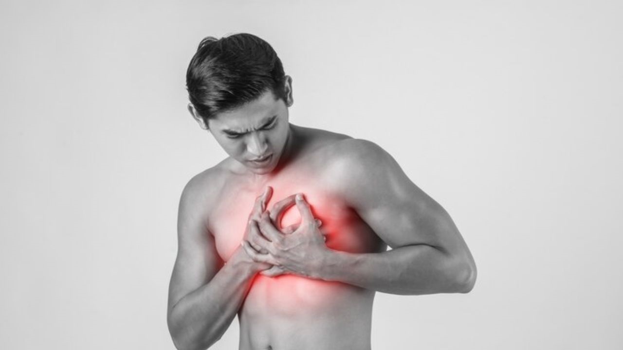 difference between heart attack and cardiac arrest